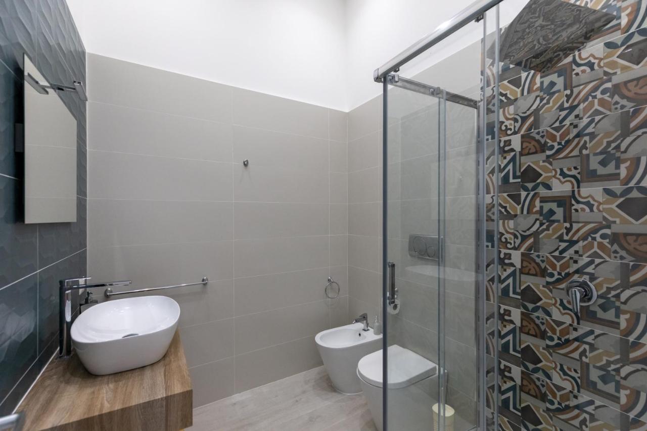 My Brilliant Home With Jacuzzi 2 Steps From St Toledo Naples Exterior photo
