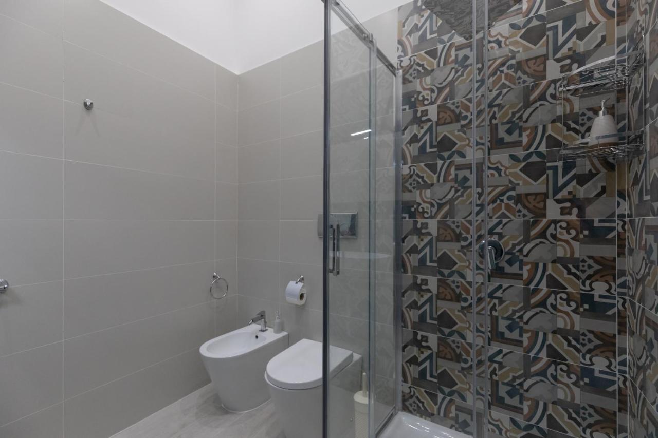 My Brilliant Home With Jacuzzi 2 Steps From St Toledo Naples Exterior photo
